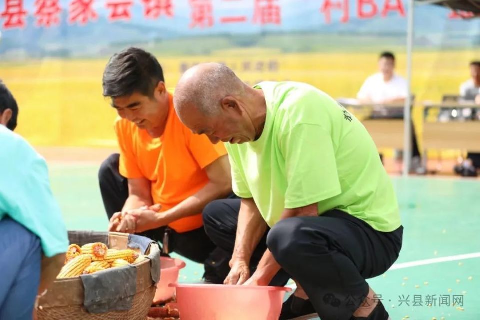 COqyy, bA, 参赛选手需
