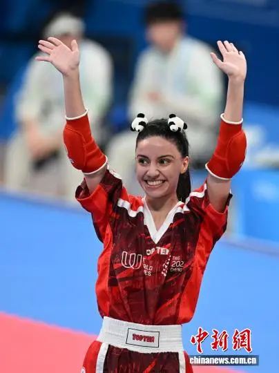 大熊猫, 次看到真正, 品尝成都火 大熊猫, 次看到真正, 品尝成都火