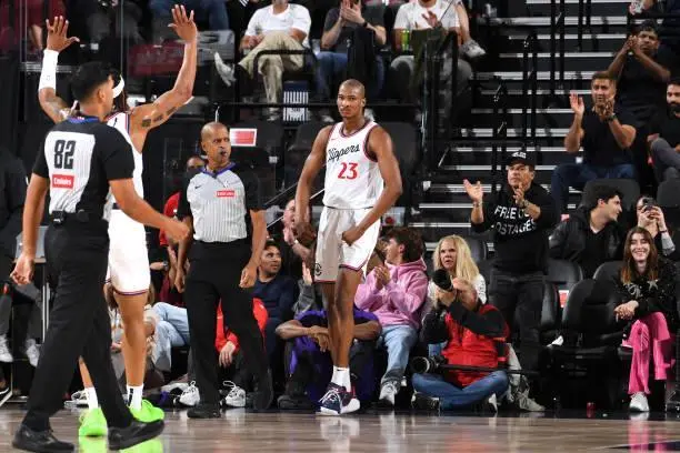 离开NBA