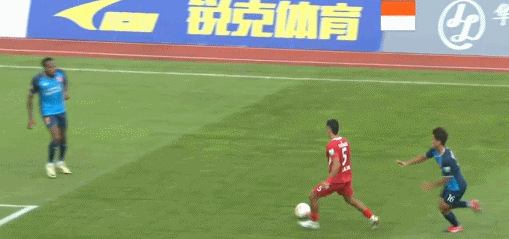 src, 张志雄推倒