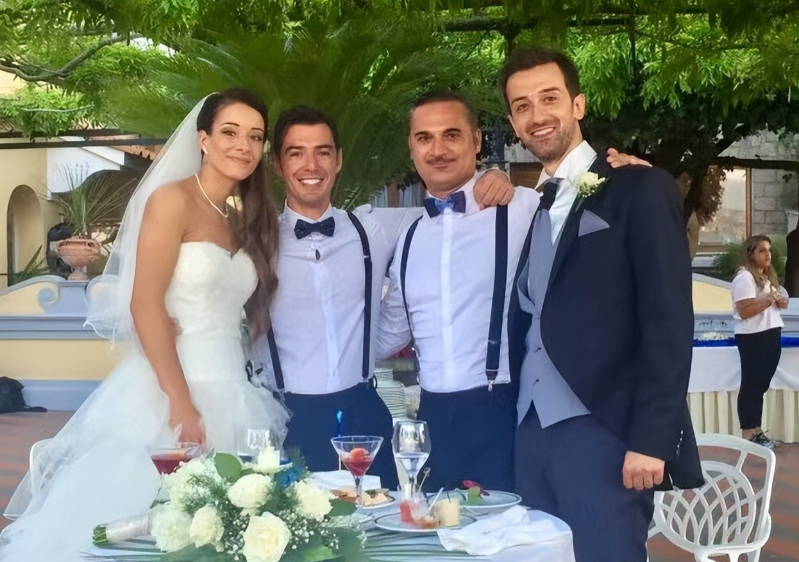 和日本的石, 岁时结婚